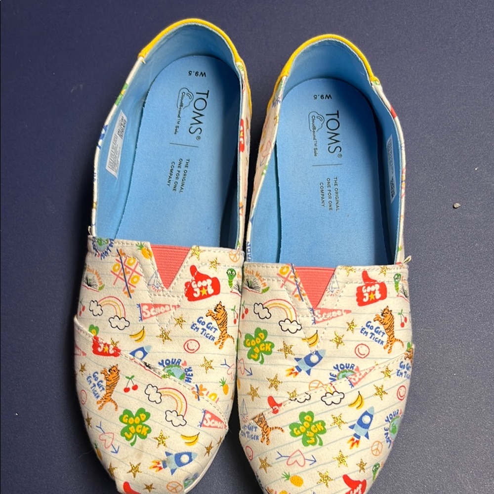 TOMS Multicolor Graphic Slip-Ons